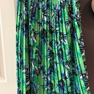 Banana Republic Green Floral Pleated Skirt with Blue & Black Accents
